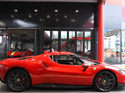 صورة 5 لـ 2024 Ferrari 296 GTB