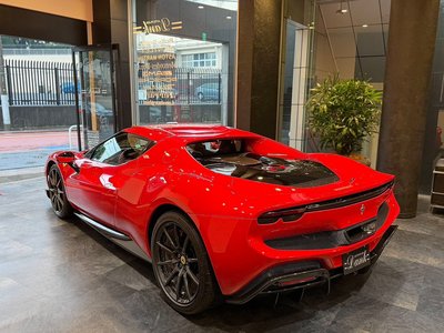 صورة 2 لـ 2024 Ferrari 296 GTB