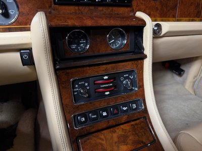 2001 ROLLS-ROYCE CORNICHE — фото 48