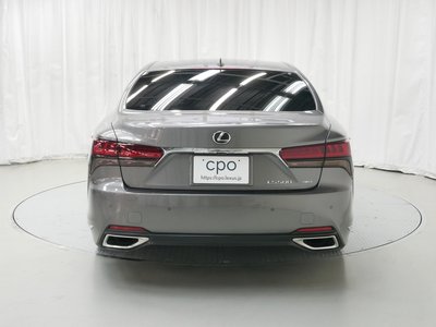 2023 Lexus LS photo 4