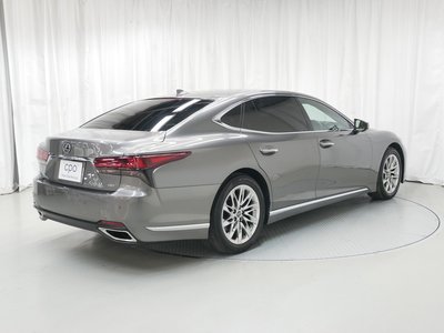 2023 Lexus LS photo 5