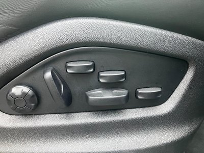 2024 Porsche CAYENNE photo 16