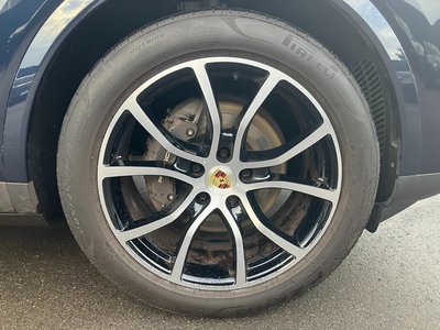 2024 Porsche CAYENNE thumbnail 68