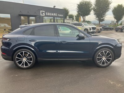 2024 Porsche CAYENNE photo 7