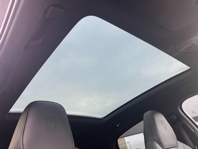 2024 Porsche CAYENNE thumbnail 64