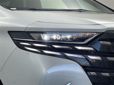 2025 Toyota ALPHARD — фото 16