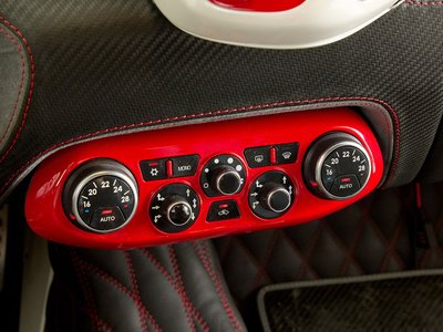 2016 Ferrari 458 ITALIA — миниатюра 28