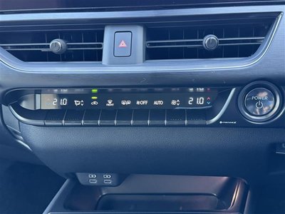 2026 Lexus UX 缩略图 24