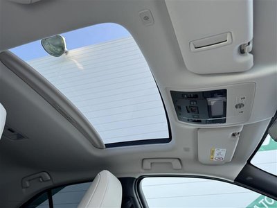 2026 Lexus UX 缩略图 37
