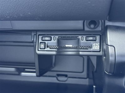 2026 Lexus UX 缩略图 5