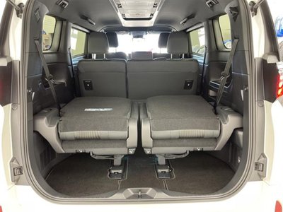 2026 Toyota ALPHARD 照片 33