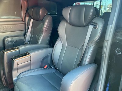 2024 Toyota ALPHARD — фото 18