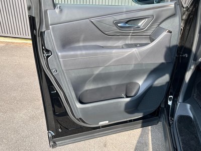 2024 Toyota ALPHARD — фото 24