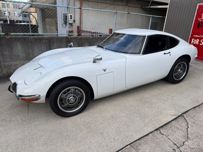 2021 Toyota 2000GT — фото 5