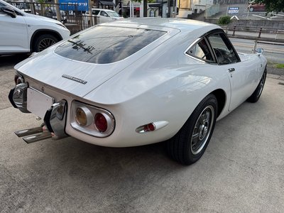 2021 Toyota 2000GT — фото 6