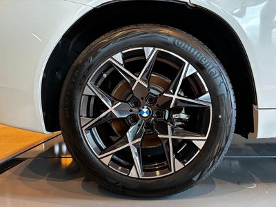 2025 BMW X3 thumbnail 23