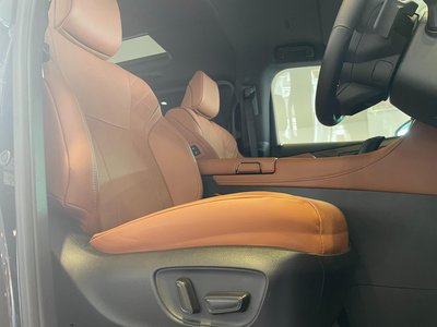 2025 Toyota VELLFIRE — фото 13