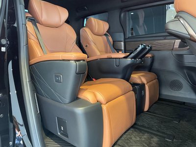 2025 Toyota VELLFIRE — фото 14