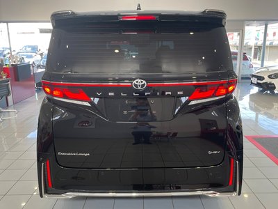 2025 Toyota VELLFIRE — фото 63