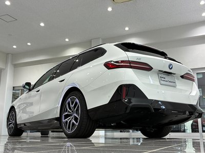 2025 BMW I5 TOURING photo 7