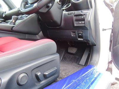 2023 Lexus IS — миниатюра 56
