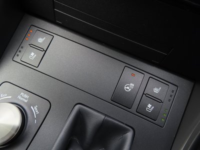 2023 Lexus IS — миниатюра 76