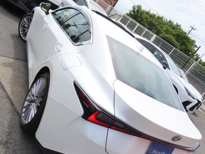 2023 Lexus IS — миниатюра 40