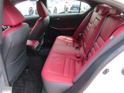 2023 Lexus IS — миниатюра 52