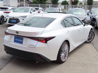 2023 Lexus IS — миниатюра 84