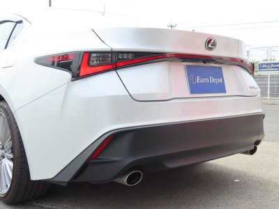 2023 Lexus IS — миниатюра 44