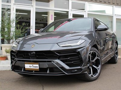 2019 Lamborghini URUS photo 1
