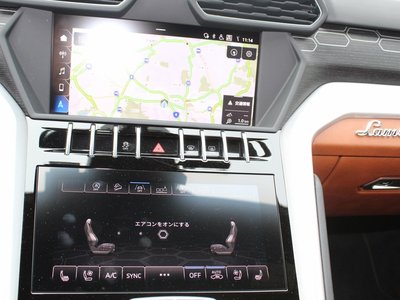 2019 Lamborghini URUS photo 21