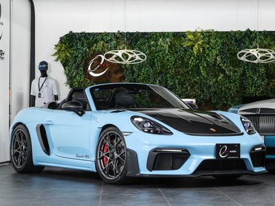 2024 Porsche 718 SPYDER photo 1