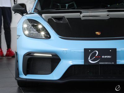 2024 Porsche 718 SPYDER thumbnail 39