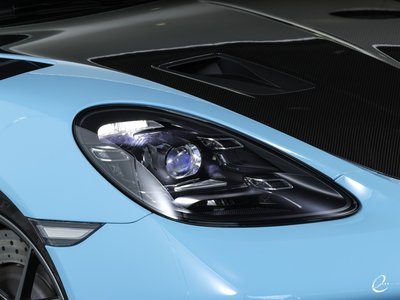 2024 Porsche 718 SPYDER thumbnail 18