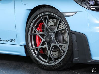 2024 Porsche 718 SPYDER thumbnail 22