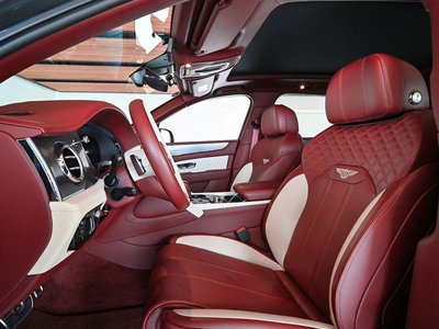 2023 Bentley BENTAYGA — фото 19