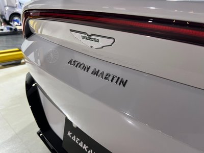 2018 Aston Martin VANTAGE — миниатюра 34