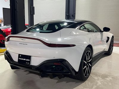 2018 Aston Martin VANTAGE — миниатюра 30