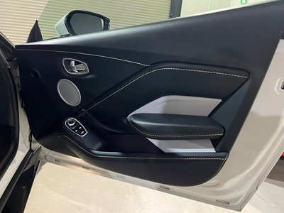 2018 Aston Martin VANTAGE — миниатюра 6
