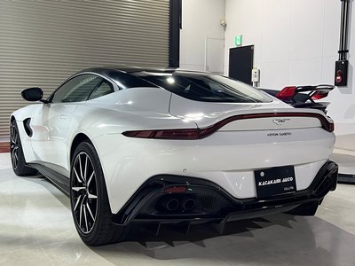 2018 Aston Martin VANTAGE — миниатюра 32