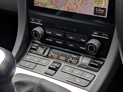2024 Porsche 718 photo 16