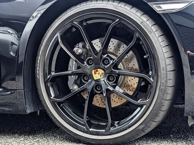 2024 Porsche 718 photo 11