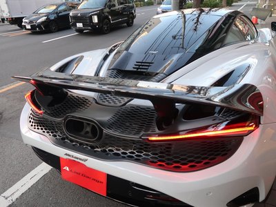2025 Mclaren 750S thumbnail 19