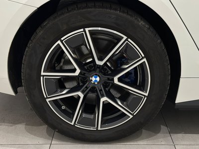 2025 BMW I4 — миниатюра 54