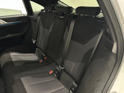 2025 BMW I4 — миниатюра 47