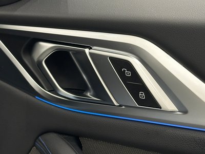 2025 BMW I4 — миниатюра 19