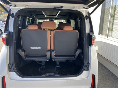 2025 Toyota VELLFIRE 照片 7