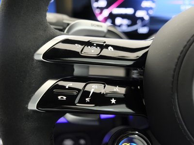 صورة 9 لـ 2024 Mercedes-BENZ GLE AMG