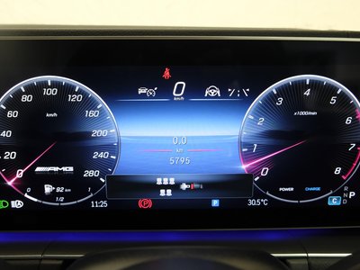 صورة 7 لـ 2024 Mercedes-BENZ GLE AMG